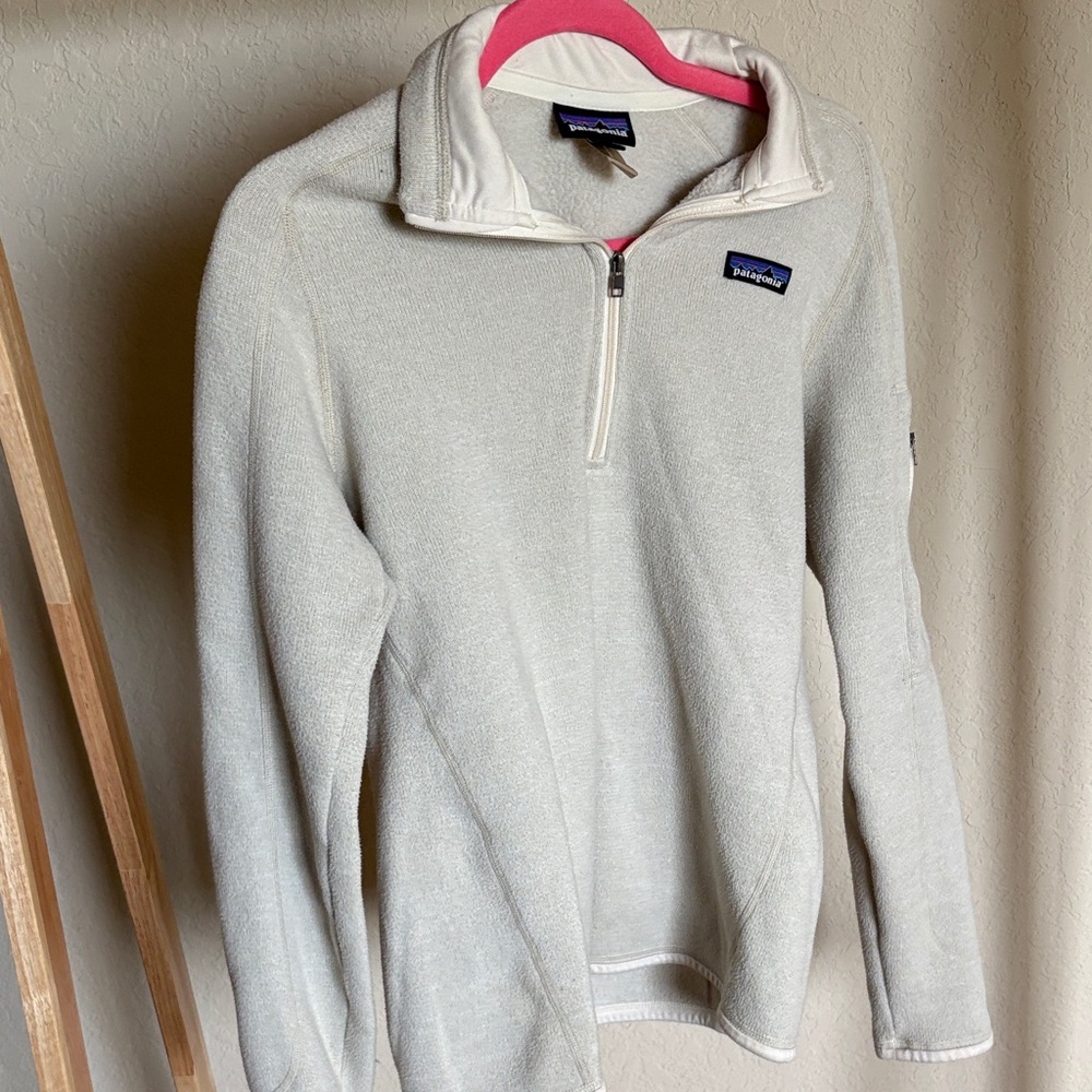 Patagonia women’s Zip-Up Sweater in Cream